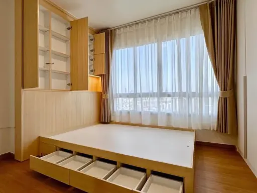 ขาย The Trust Residence Ratchada-Rama 3 ห้องน่าอยู่ บิ้วอินเฟอร์ยิเจอร์อย่างดี วิวเมืองสวย ห้ามพลาด images