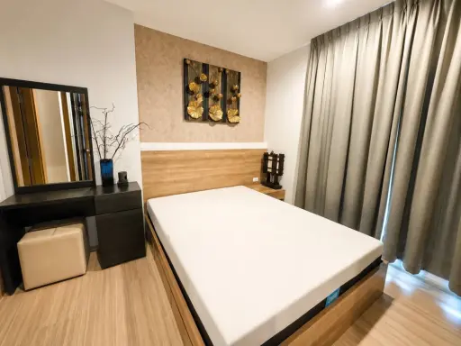ให้เช่า Rhythm Ratchada-Huaikhwang ชั้นสูง ห้องแบบ Sky Kitchen ทำเป็น Sky bar แนว Industrial Loft นั่งชิววิวเทพ จองเลย