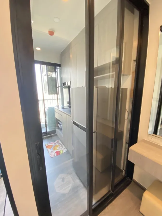 For rent THE ORIGIN Sukhumvit Sailuat E22 Station, 24th floor, good view, fully furnished, book now, don't miss out.
