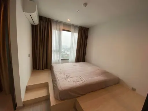 Life Ladprao for rent, 1 bedroom, 1 bathroom, 1 walkin closet fully furnished, can't reserve it, tell me