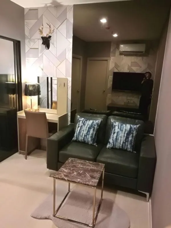 Urgent sale / rent Condo Life Sukhumvit 48, clear view, fully furnished, new room, can carry the bag and move in.