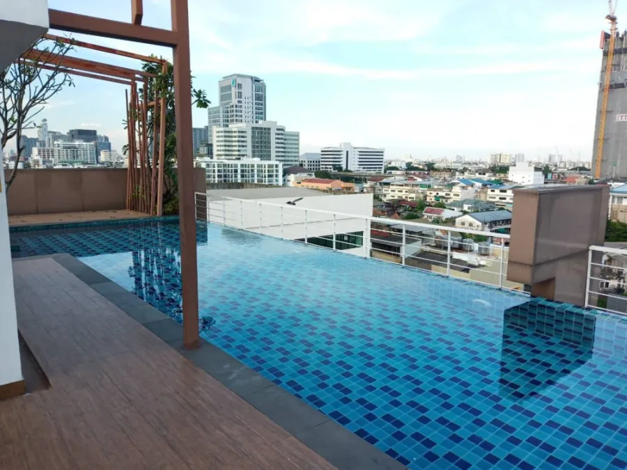 ขาย คอนโด ชาโตว์ อินทาวน์ สุขุมวิท 64/1 1ห้องนอน 1ห้องน้ำ เหมาะสำหรับสายมู อยู่แล้วฮวงจุ้ยดีค่ะ