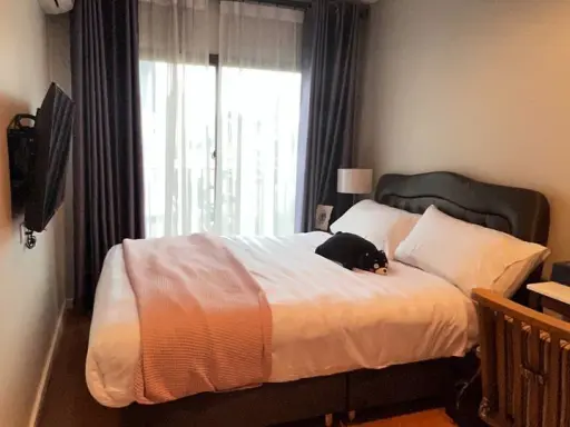 ขาย ให้เช่า Condolette Dwell สุขุมวิท 26 ห้องตกแต่งด้วยเฟอร์อย่างดี โซฟาหนังนั่งสบายสุดๆ รีบจองเลย images