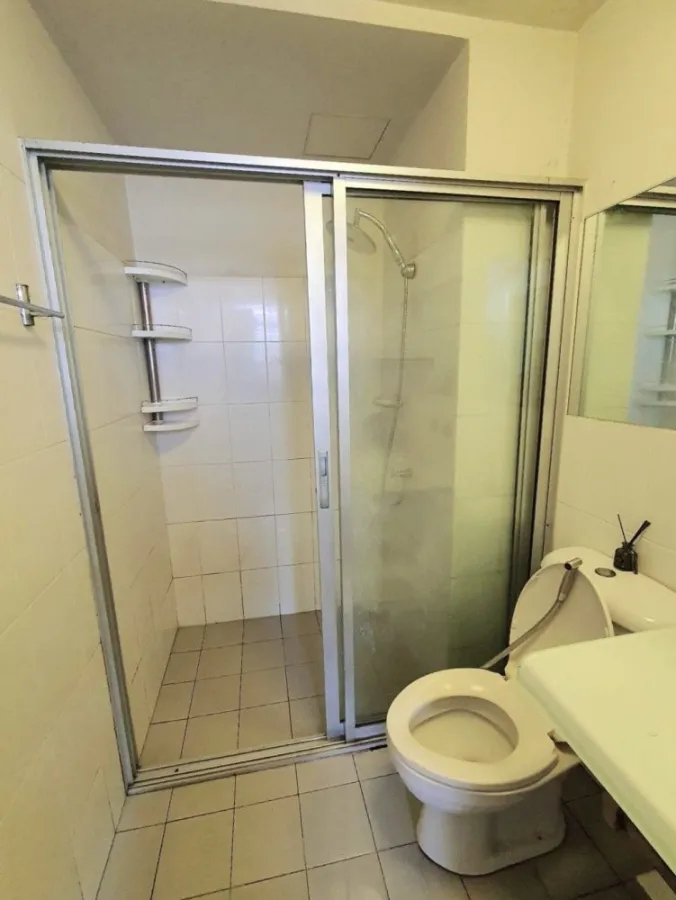 For rent, Plum Condo Nawamin, corner room, 1 bedroom, separating the room Plus a good leather sofa. Hurry up to reserve.