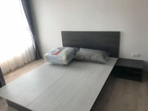Selling Estabe Phahonyothin 18, top floor, Rim room, fully furnished, ready to move in. This must be reserved. Don't miss it.