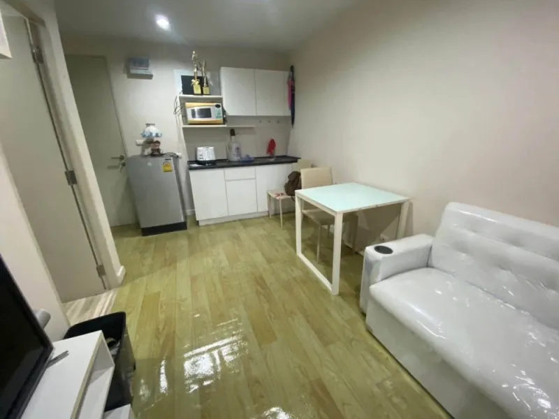ให้เช่า Condo Sammakorn S9 Condominium ห้องพร้อมเข้าอยู่ เฟอร์ฑร้อม ราคาสบายกระเป๋า รีบจองเลย