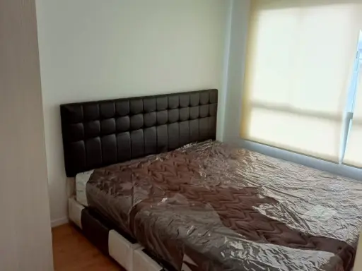 For rent: Lumpini Ville Sukhumvit 77 - 2 white rooms, easy on the eyes, have a view of the pool, plus lots of furniture. Book now.
