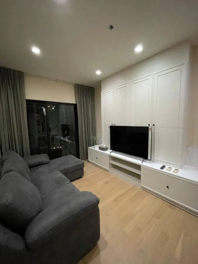 ขายด่วน!! คอนโด โนเบิล รีวิล ชั้น 26 ห้องสวย เฟอร์นิเจอร์ครบ พร้อมเข้าอยู่ ห้ามพลาด!!