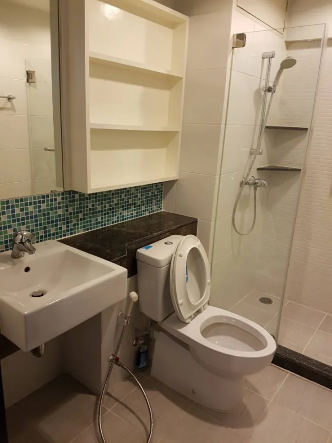 Sell/rent Diamond Sukhumvit, good location, convenient transportation, ready to move in. Don't miss it.