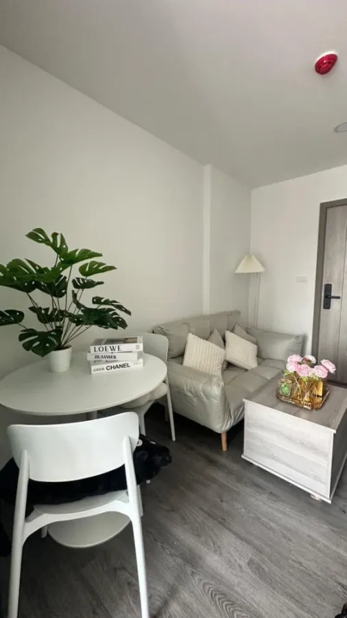 Down payment for sale, Brixton Pet & Play Phahon Yothin 50 Station, swimming pool view, good project, worth living, book now, urgently.