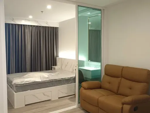 Regent Home Bangna for rent, separate rooms, complete with amenities. You definitely shouldn't miss this.