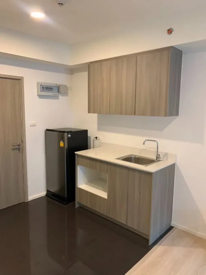 For rent A Space Mega, ready to move in, 22nd floor, high view, comes with a great price, hurry and reserve now.