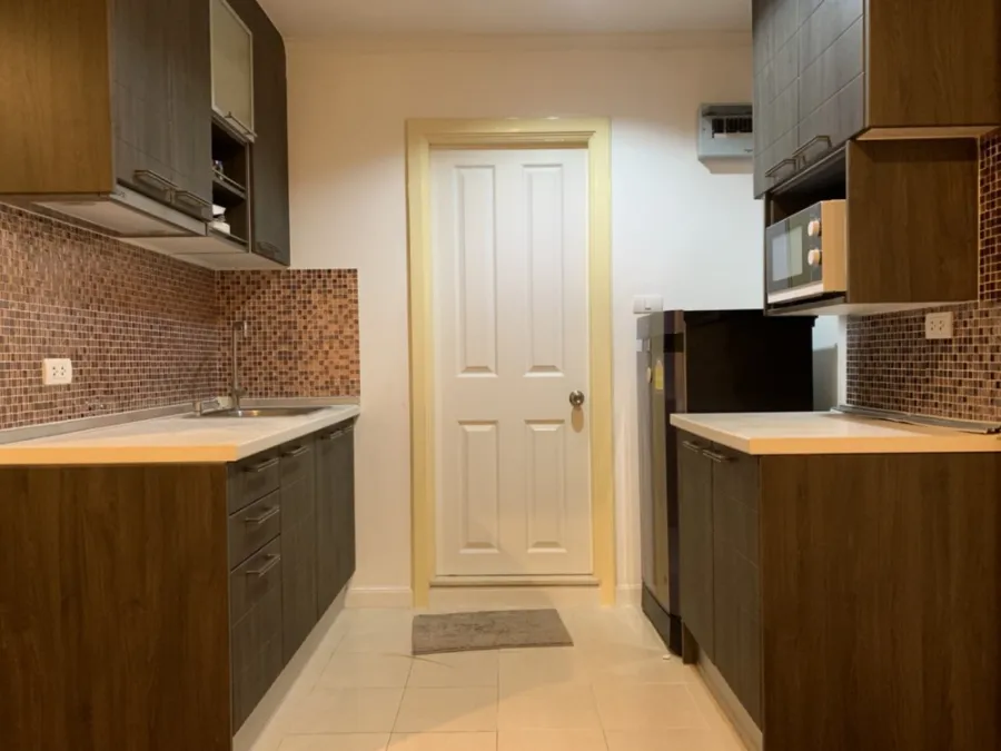 Condo for rent, Lumpini Place Ratchayothin, 10th floor, beautiful room, fully furnished and electrical appliances. Book now.