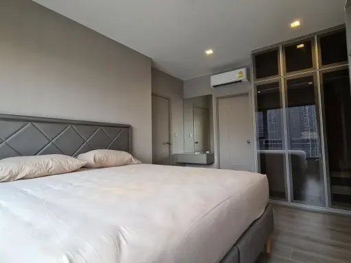 ให้เช่า คอนโด เดอะ โพลิแทน รีฟ ชั้นสูง วิวสวย พร้อมเข้าอยู่ ทำเลดี วิวแม่น้ำ อย่ารอช้า!
