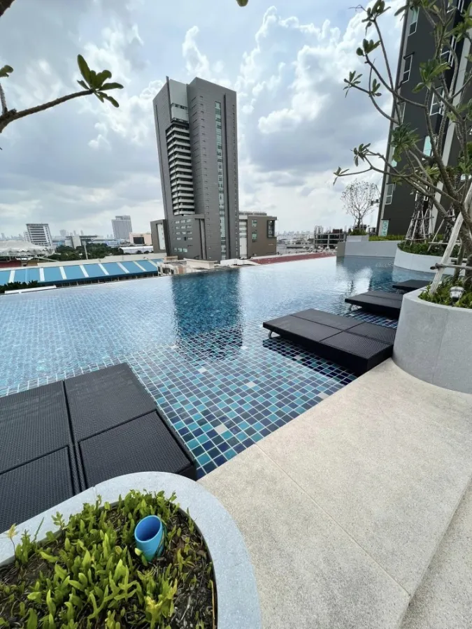 For rent!! Condo Supalai Veranda Ramkhamhaeng, 11th floor, Building A, beautiful room, nice to live in. Hurry up and reserve it, don't wait!!