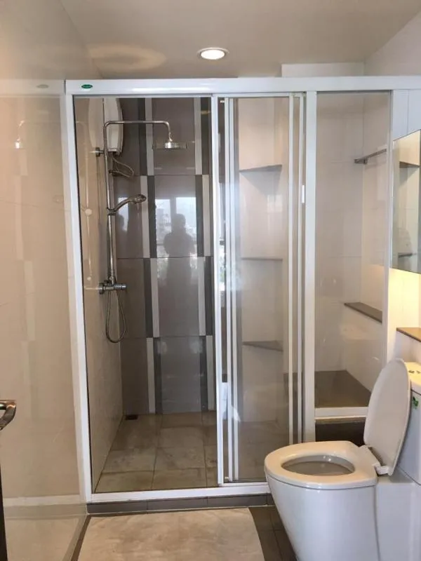 Sell ​​Rhythm Ratchada, 1 bedroom, 1 bathroom, very new interior, fully furnished, buy it yourself or buy an investment, it's worth it. Hurry up.