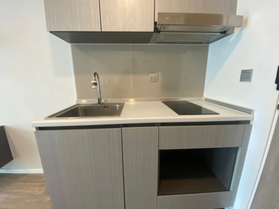 For rent Atmoz Ladprao 15 ห้องน่าอยู่ เฟอร์นิเจอร์บิลท์อิน ราคาสุดคุ้ม หิ้วกระเป๋าเข้าอยู่ได้เลยจ้า