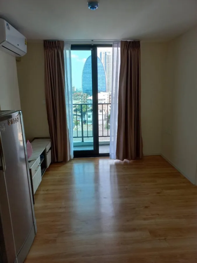 For rent, Modern Condo Charan 79, Studio room, 8th floor, size 28 sq m., good atmosphere, fully furnished, ready to move in, book now.