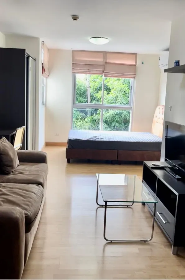 For sale/rent: The Link Advance Studio room, size 30 sq m., separate kitchen, very comfortable tree view, don't miss it.