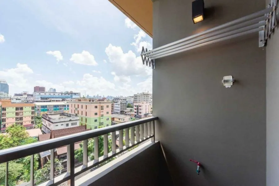 For Sale Metro Luxe Ratchada, Building C, Floor 7, good location, convenient transportation, don't wait, hurry up to be the owner!!