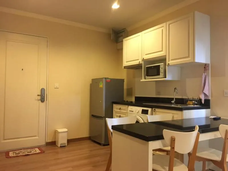 For rent, The Seed Memories Siam 1 Bed 1 Bath, fully furnished room, ready to drag your bags, move in immediately!!