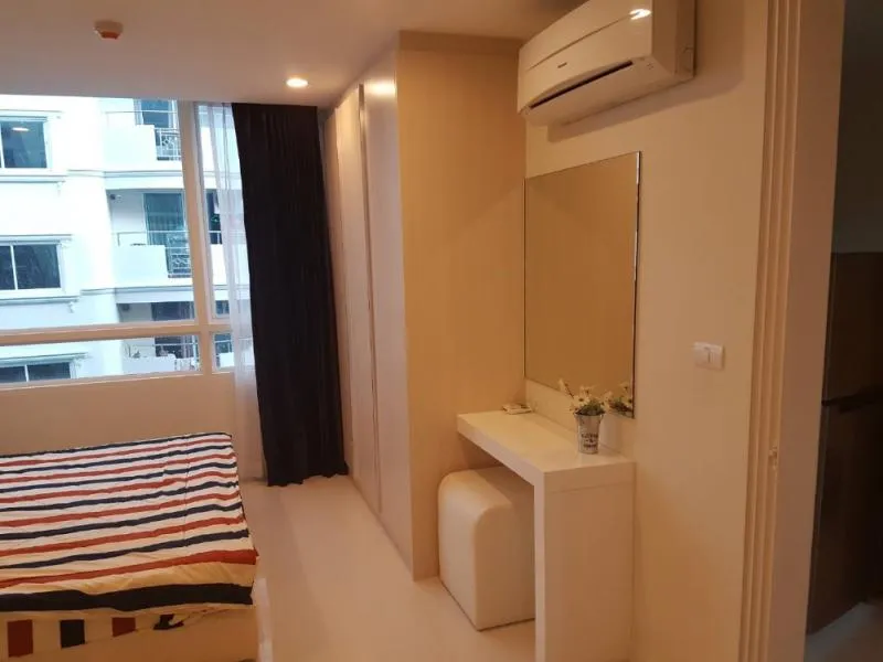 For sale, for rent, Condo Element Srinakarin, beautiful room, good view, very good location, near the mall.