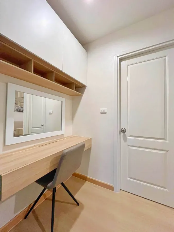 Condo for rent at Terra Resident. Ready to move in, with separate, well-divided zones. Book today! Don't miss this opportunity.