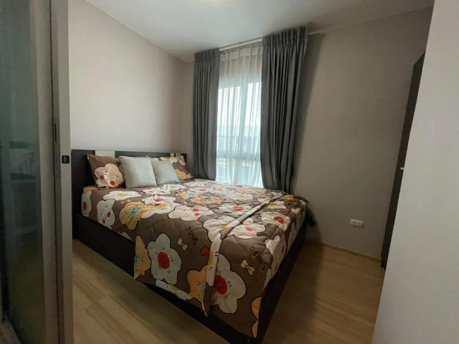 For rent, Plum Condo Chaengwattana Station, not hot room, fully furnished, plus a good mattress You can carry your bag in.