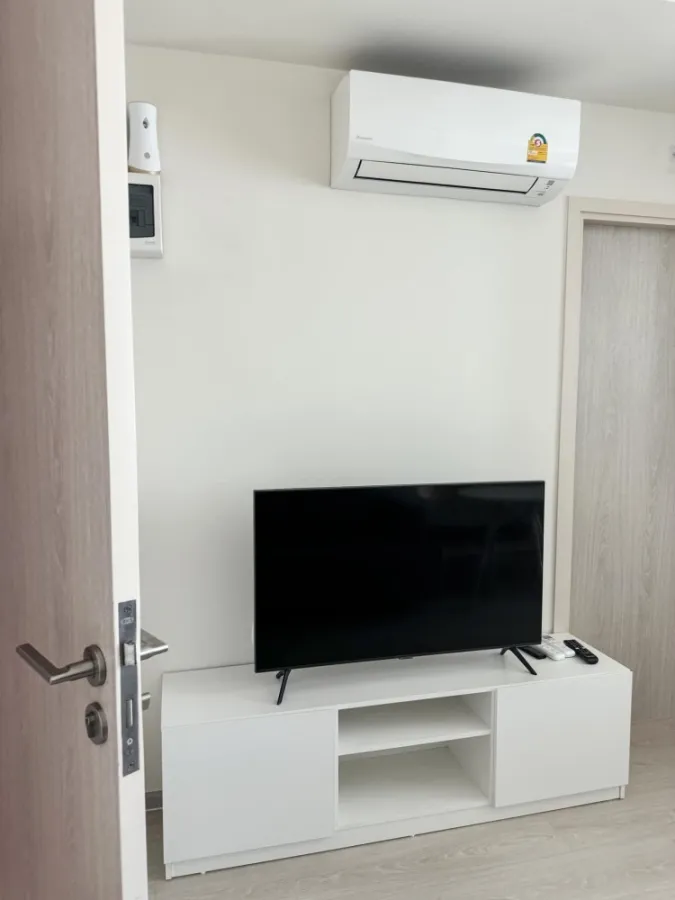 Condo for rent, Nue Noble Chaengwattana Condo, nice room, fully furnished, ready to drag your bags in.