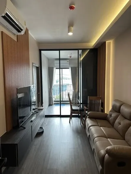 ให้เช่า Ideo Sukhumvit - Rama4 ห้องกว้างพื้นที่ใช้สอยเยอะ บิ้วอินหัวเตียงอย่างดี สิ่งอำนวยความสะดวกครบครัน ห้ามพลาด