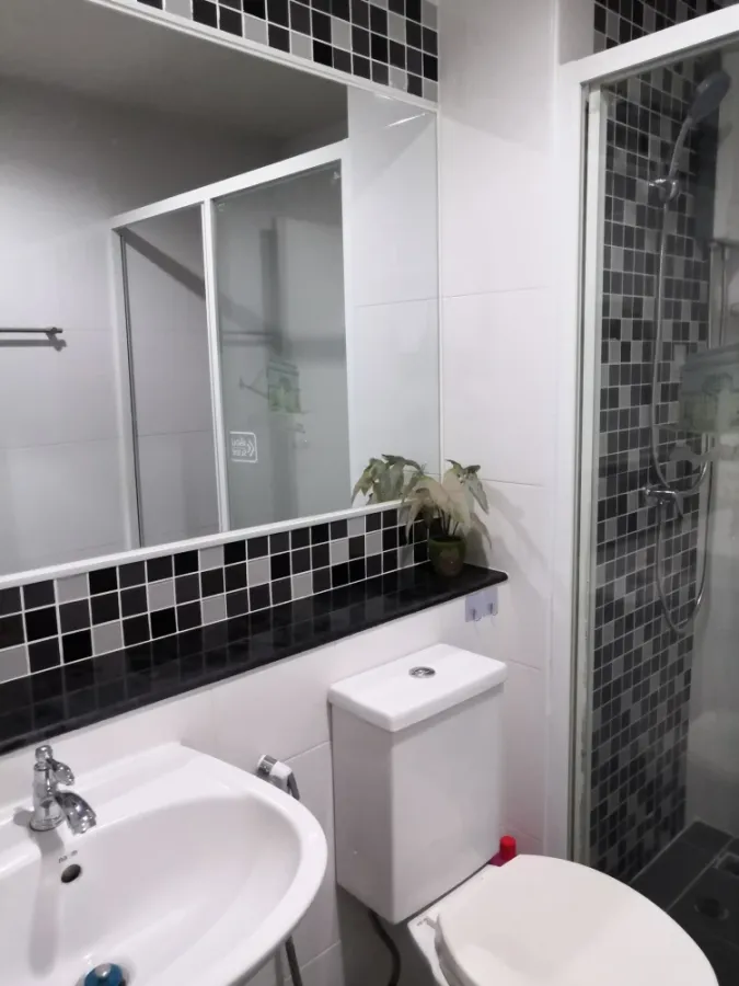 For rent: Regent Home 18 Chaengwattana-Lak Si, 7th floor, beautiful room, fully furnished, book now, don't miss out.