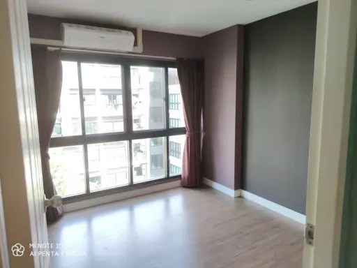 Urgent sale!! Condo Hallmark Ngamwongwan, empty room, 6th floor, Building C, good location, convenient transportation, don't miss it!!