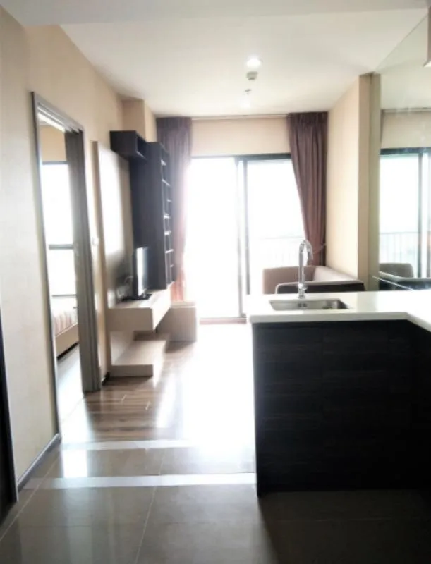 For rent TEAL SATHORN-TAKSIN ห้องใหญ่ ได้นอนดูวิวเมืองสวยๆ เพียง 15000 / เดือน คุ้มมาก ด่วนเลยจ้า