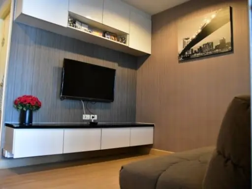 For sale, U2 Condo, 7th floor, beautiful room, livable, complete with furniture and electrical appliances, book now, don't miss it.