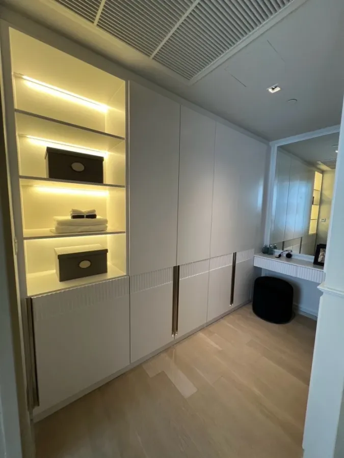 ให้เช่า Ashton Silom ชั้น 10 ห้องกว้าง อยู่สบาย มาพร้อมการตกแต่งที่ครบครัน สนใจจองเลย