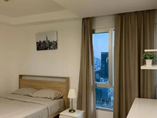ให้เช่า Thru Thonglor ชั้น 18 ห้องหัวมุม แต่งครบ พร้อมเข้าอยู่ สนใจจองเลย ด่วนๆ