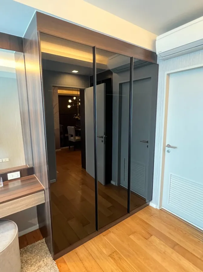 Condo for rent, Focus at Ploenchit, spacious room, 3rd floor, beautiful decoration, ready to move in. Don't wait!!
