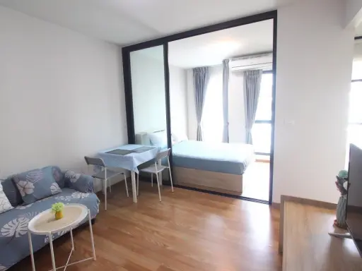 Condo for rent, Unio Sukhumvit 72, room separated into private areas, north direction, shady, if you miss it you will regret it.