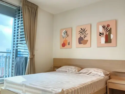 For rent Rhythm Ratchada, spacious room There is a lot of usable space. Plus the price is not strong Don't be afraid to make a reservation.