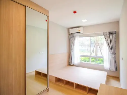 Private zone, less crowded passers-by The new room is still brand new, never been in. Rent Plum Condo Rangsit Alive Phase 2