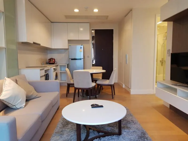 Luxurious room Fully furnished For you to live the most perfect life Equinox phahol-vibha for rent.
