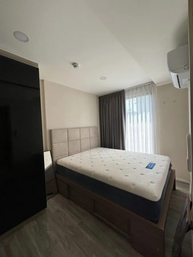 ให้เช่า!! คอนโด ไอคอน สุขุมวิท 77 ชั้น7 ตึกC วิวเมือง ห้องติดวอลเปเปอร์ทั้งห้อง เฟอร์ครบ ห้ามพลาด!!