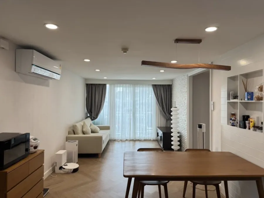 ขาย/ให้เช่า Baan Siri Sathorn ห้องพร้อมอยู่ ห้องกว้างอยู่สบาย รีบจองเลย