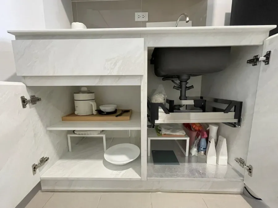 For rent: Aspire Vibha-Victory. Unobstructed view, good ventilation, beautiful room, fully furnished, ready to move in immediately.