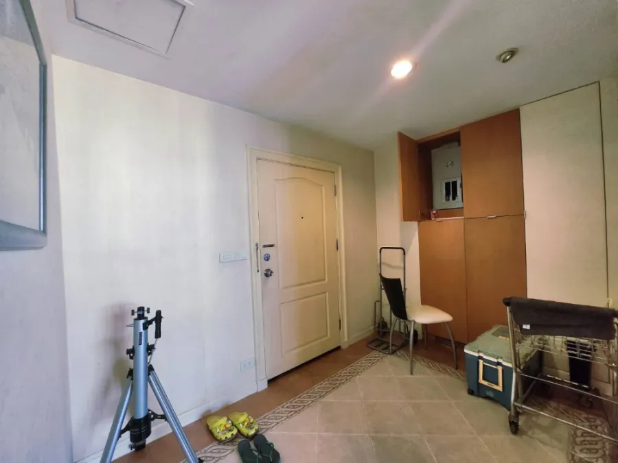 🏠🌃 For Sale: State Tower Condominium 🏠🌃
