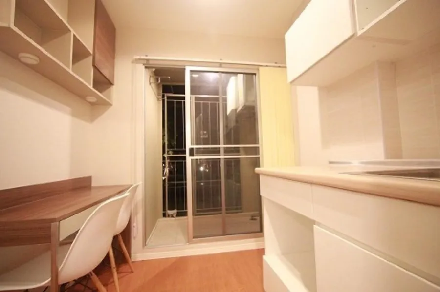 For sale or rent Lumpini Condo Town Ramintra-Ladplakhao, beautiful room, build in furniture, hurry and book now!!