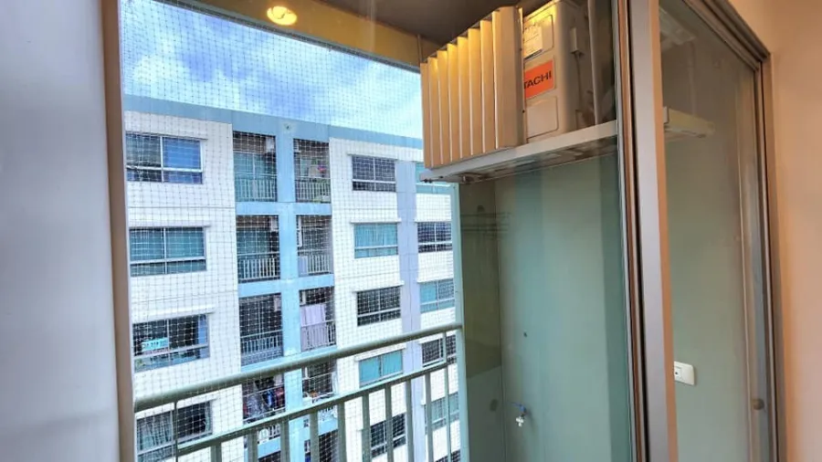 For sale, Lumpini Ville On Nut-Phatthanakan, empty room, 7th floor, good position, partition room, special price, hurry up and book now.