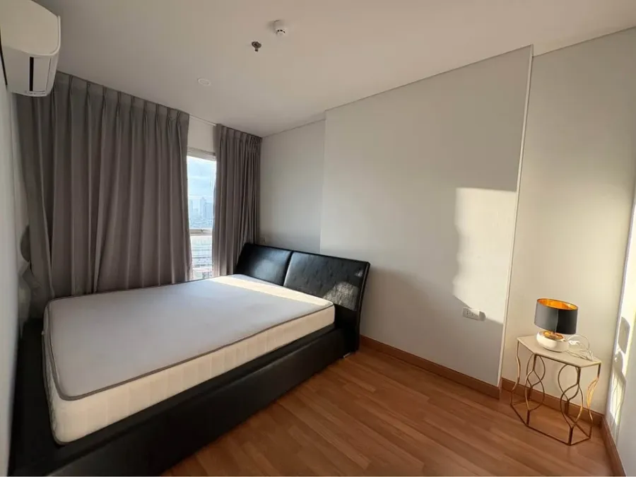 Condo for sale or rent, Lumpini Place Ratchada-Sathu, ready to move in, complete facilities Great value, book now.