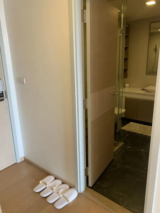 For sale, for rent, Liv @ 49, 7th floor, corner room, very private, beautifully decorated, luxurious, every good piece of furniture, reserve quickly.