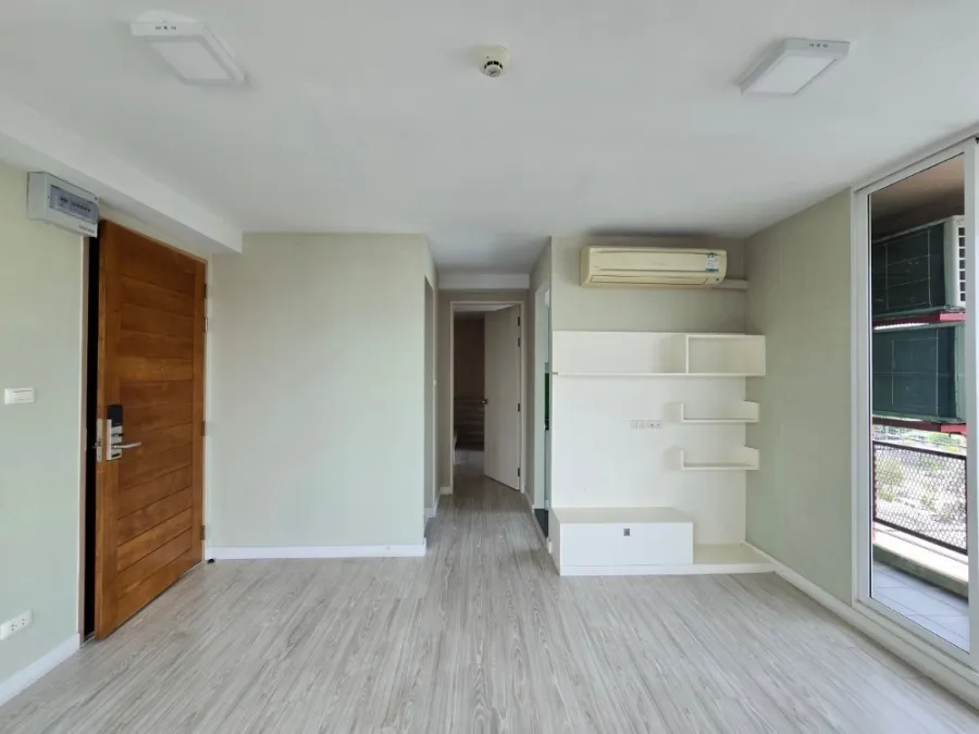 ขาย ซี สไตล์ คอนโด ห้องกว้าง โปร่ง โล่ง สนใจเป็นเจ้าของ รีบจับจองเลย ห้ามพลาด